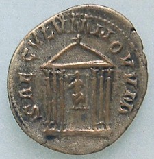 Coin commemorating Rome's 1000th birthday, showing the Temple of Venus and Roma
