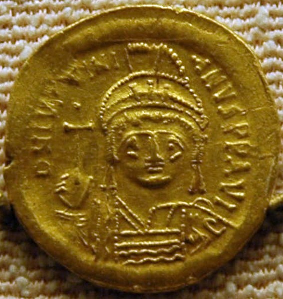 Justinian I, coin (1)