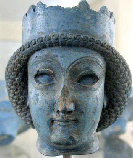 Achaemenid woman (or a beardless prince). Archaeological Museum, Tehran (Iran).