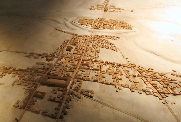 Lutetia, Model of the Roman city, seen from the south