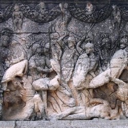 Image result for Mausoleum Gaius and Lucius Caesar st remy