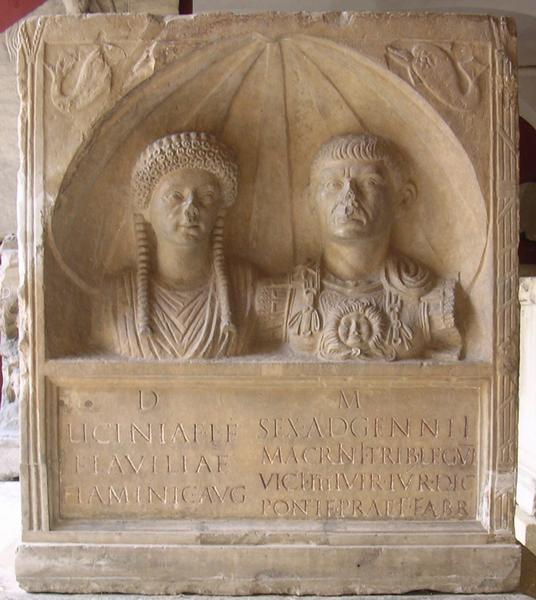 Nemausus, Tombstone of a priestess and an officer of VI Victrix