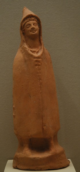 Amphipolis, Figurine of a cloaked man