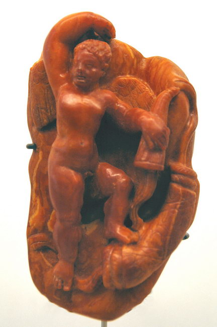 Nijmegen, Amber carving of Amor