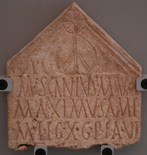 Nijmegen, Tombstone of Scanius of X Gemina