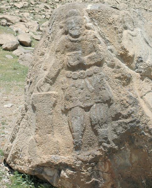Behistun, Free-standing rock relief of king Vologases