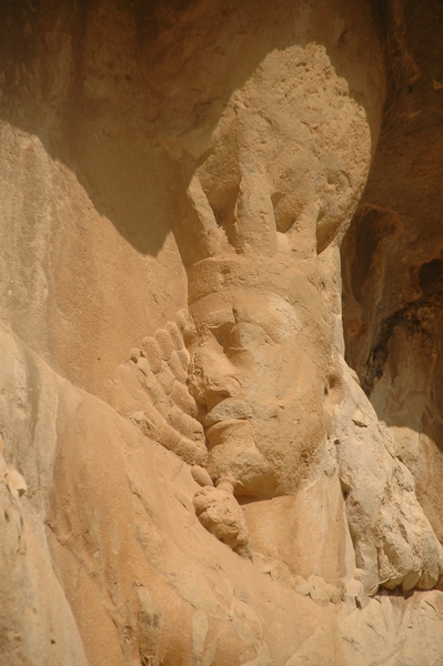 Bishapur, Relief 5, Bahram I, Crown