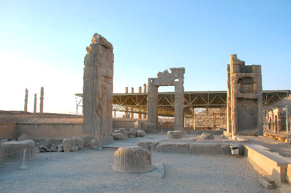 Persepolis, Tripylon (1)