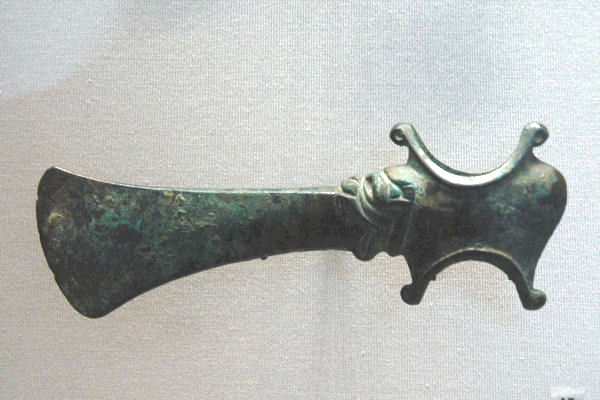 Susa, battle axe