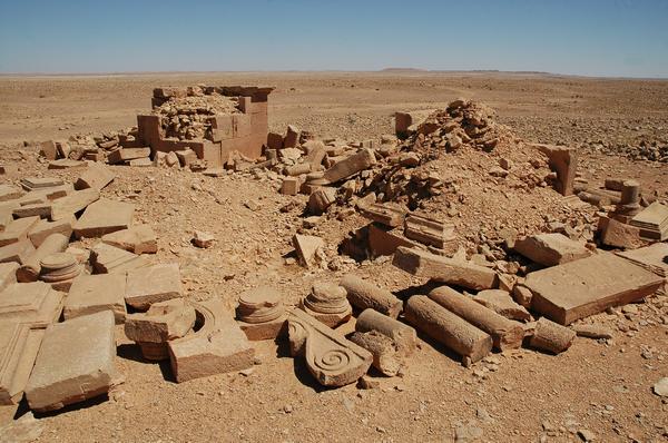 Ghirza, southern necropolis, remains of two mausoleums