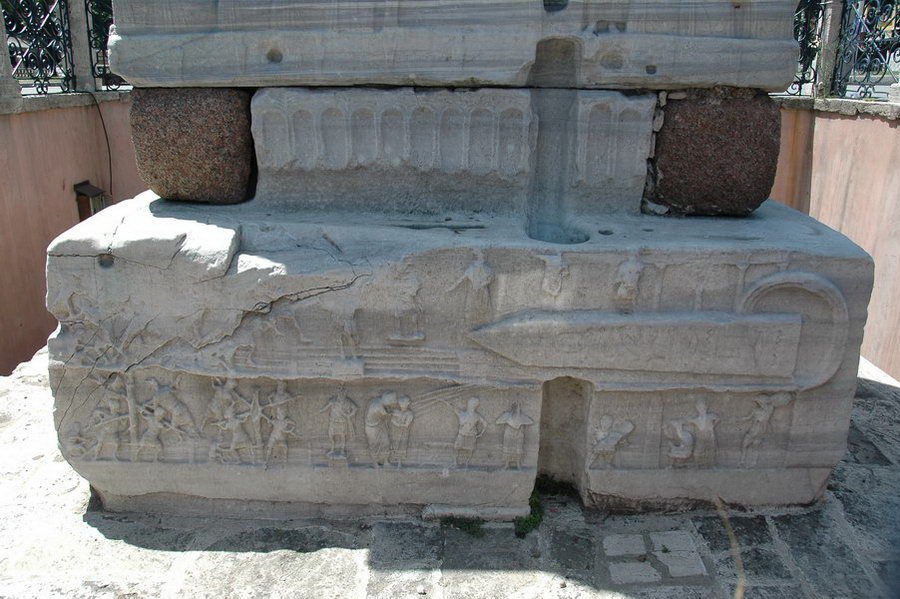 Constantinople, Hippodrome, First Obelisk, northeast part of the pedestal, lower relief