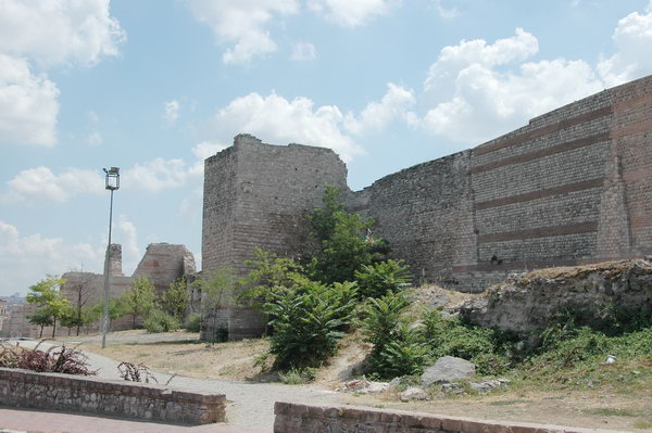 Constantinople, Theodosian Wall, N of Charisius Gate