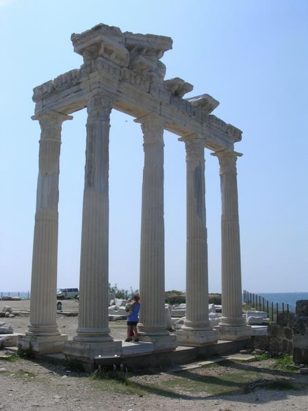 Side,Temple of Apollo (1)