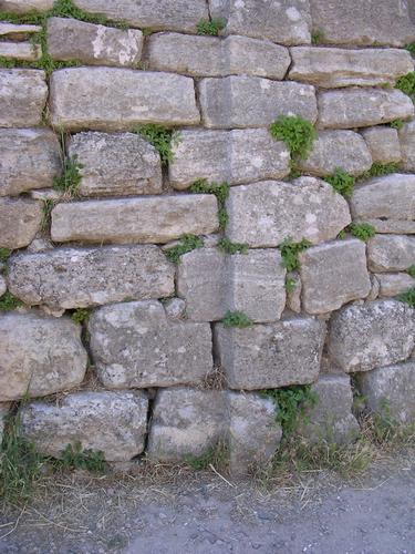 Troy VI, Eastern wall
