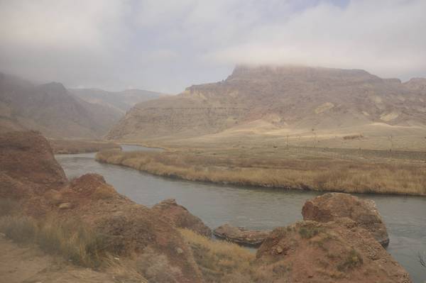 The Araxes near Jolfa (the border of Iran and Nakhchivan)