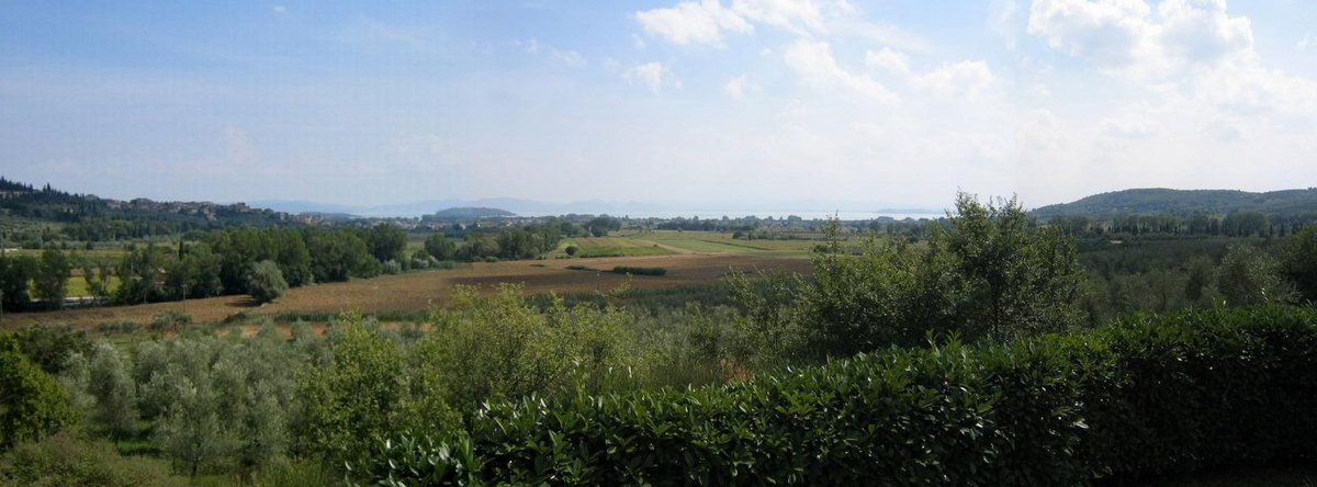 Lake Trasimene, Panorama of the battlefield, seen from the north