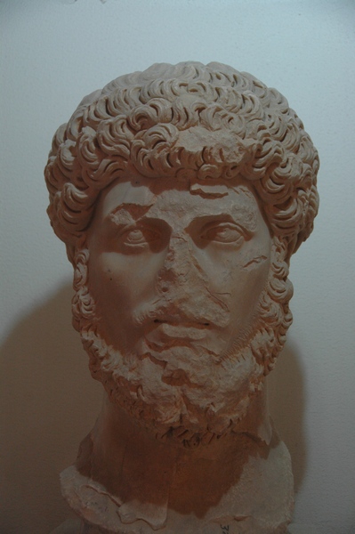 Lepcis, Theater, portrait of Lucius Verus