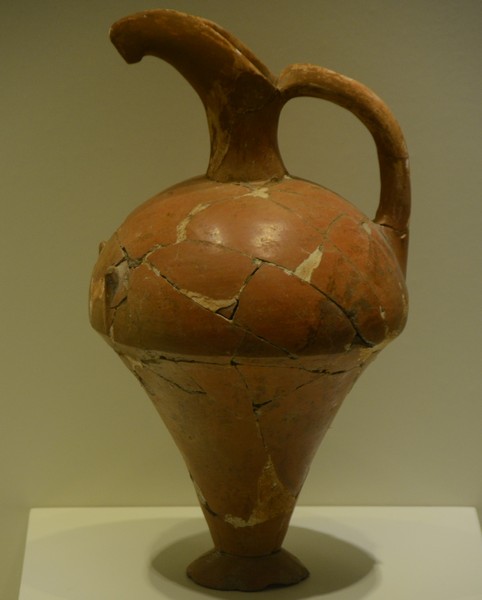 Alacahöyük, Hittite vase