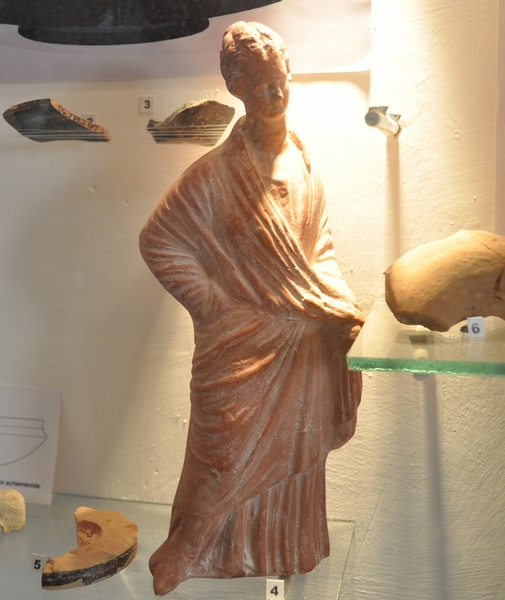 Dura Europos, Figurine of a Hellenistic lady