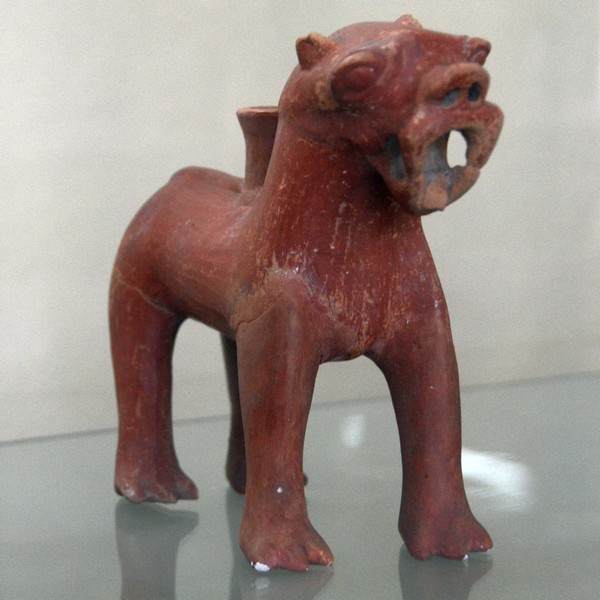 Kanesh, Lion-shaped drinking vessel