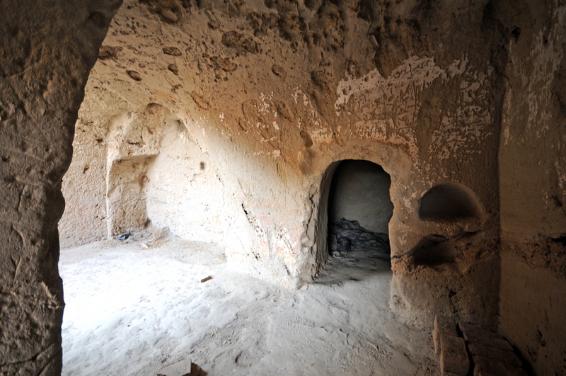 Kara Tepe, West, Inside a cave