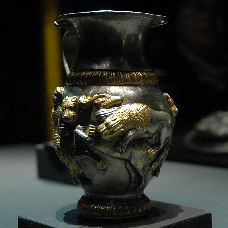 Rogozen Treasure, jar with lion and bull
