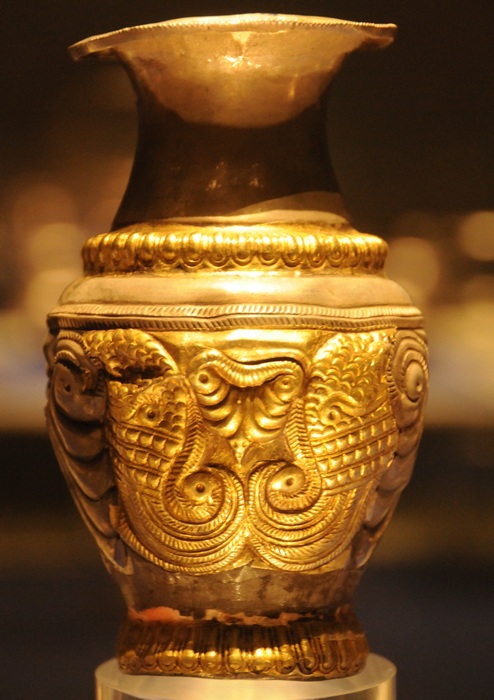 Rogozen Treasure, Vase