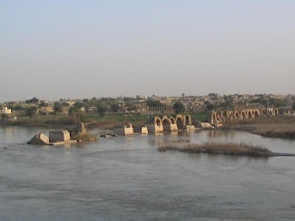 The Roman bridge at Shushtar