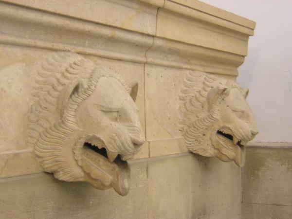 Himera, Victory temple, Lion-shaped sima's
