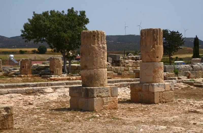 Old Paphos, Sanctuary II, South Stoa