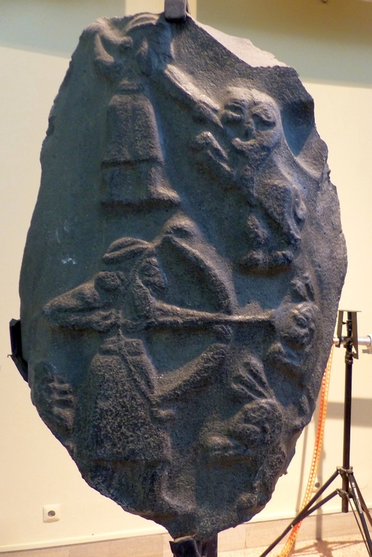 Uruk, Relief of a hunter (Jamdat Nasr Period)