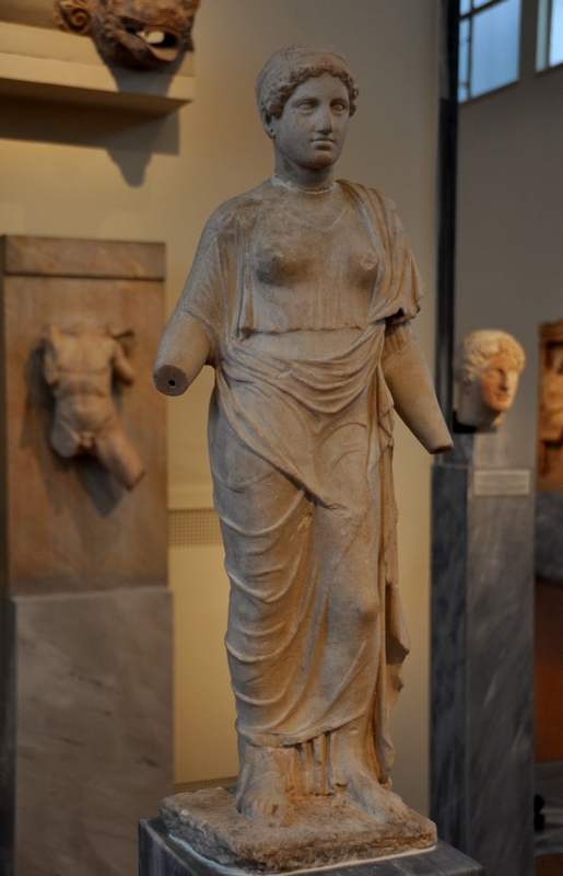 Piraeus, Statue of a woman or Demeter