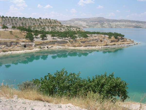 Belkis, Euphrates