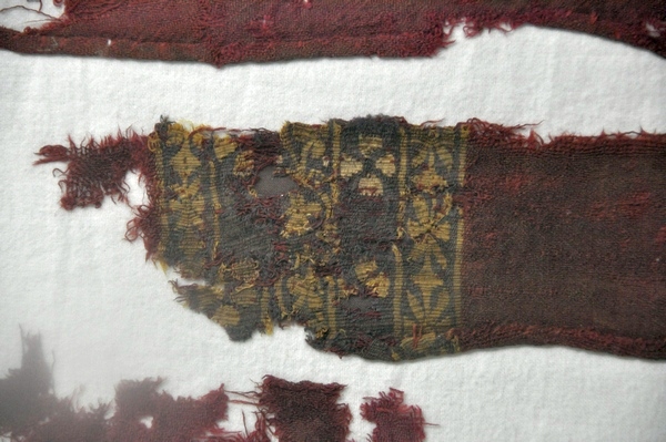 Palmyra, Purple silk