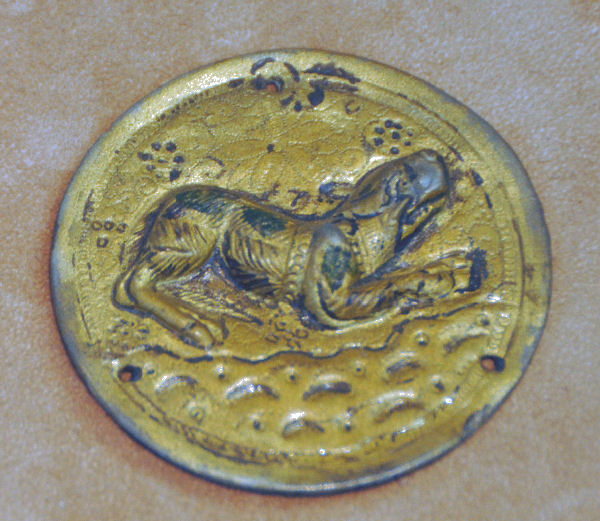 Oberaden, Medal (phalera) with a dog