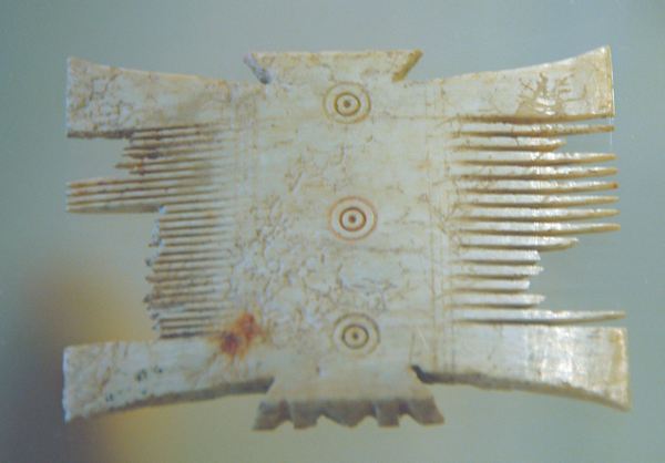 Issus (Kinet Höyük), Ancient comb
