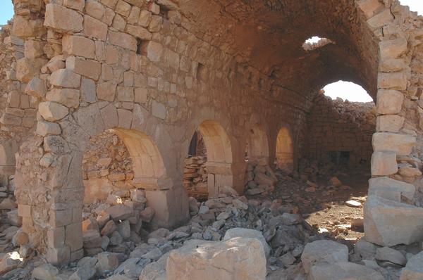 Suq al-Awty, Church, Nave