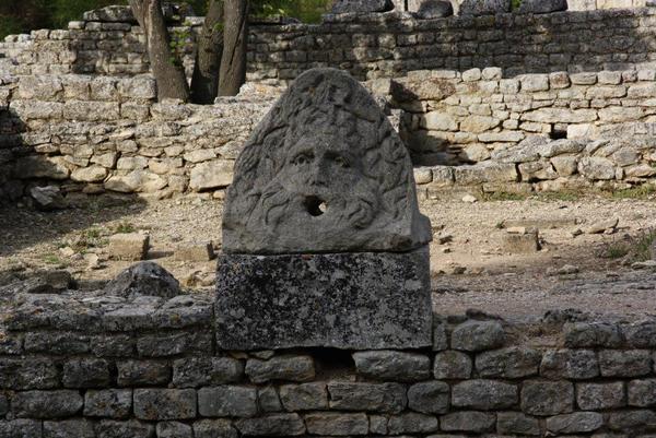 Glanum, Thermal baths