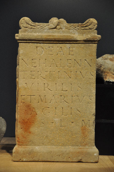 Domburg, Votive stela to Nehalennia (1)