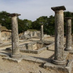 Peristyle - Livius