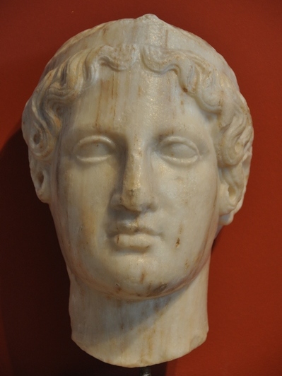 Olynthus, Head of Apollo