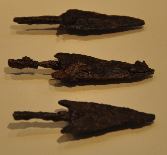 Pella, Arrowheads