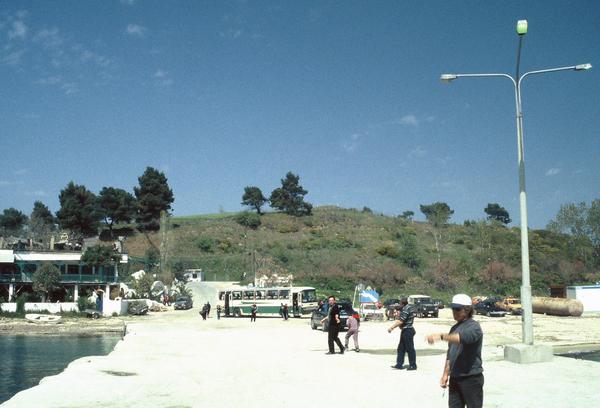 Xerxes' canal, Funeral mound