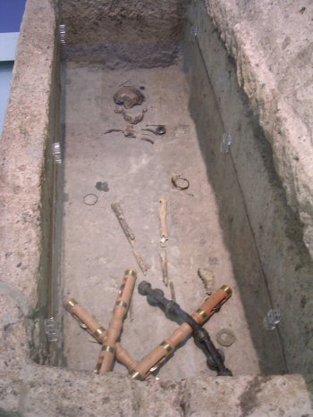 Nijmegen, Tomb of a girl of about ten years old (1)