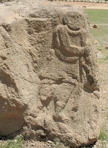 Behistun, Free-standing rock relief of a Parthian dignitary (1)