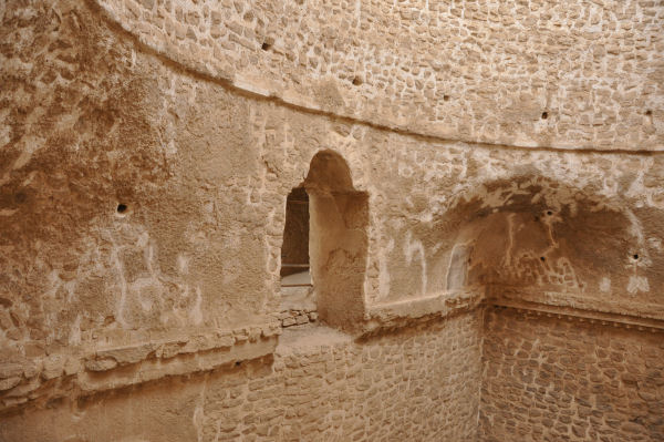 Firuzabad, Palace of Ardašir, Lower part of a dome, seen from the gallery