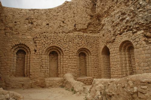 Firuzabad, Palace of Ardašir, Court, Sideroom