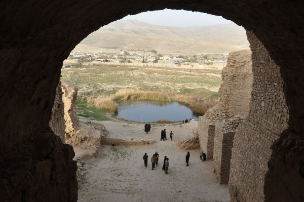 Firuzabad, Palace of Ardašir, Great Iwan and Pool (1)