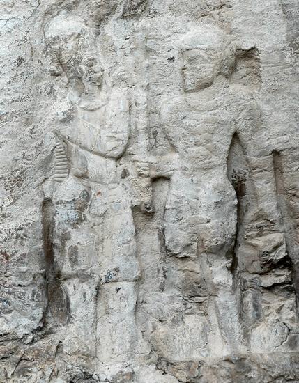 Naqš-e Rajab, Investiture relief of Ardašir I, princes