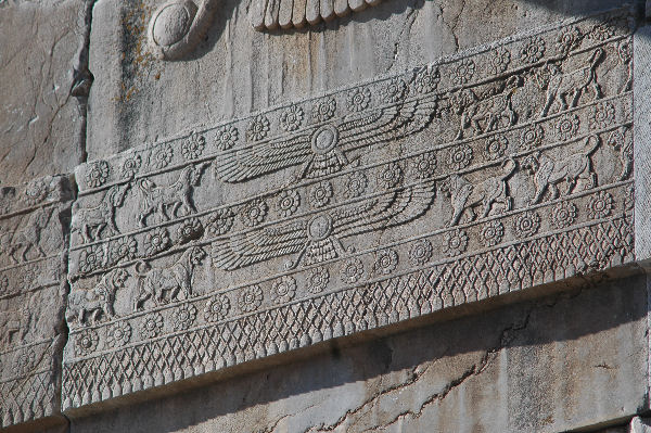 Persepolis, Hall of 100 Columns, Relief of a baldaquin